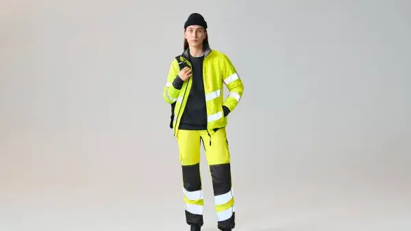 1006240 01 cws ww safety xtra highvis outdoor lrjpg3