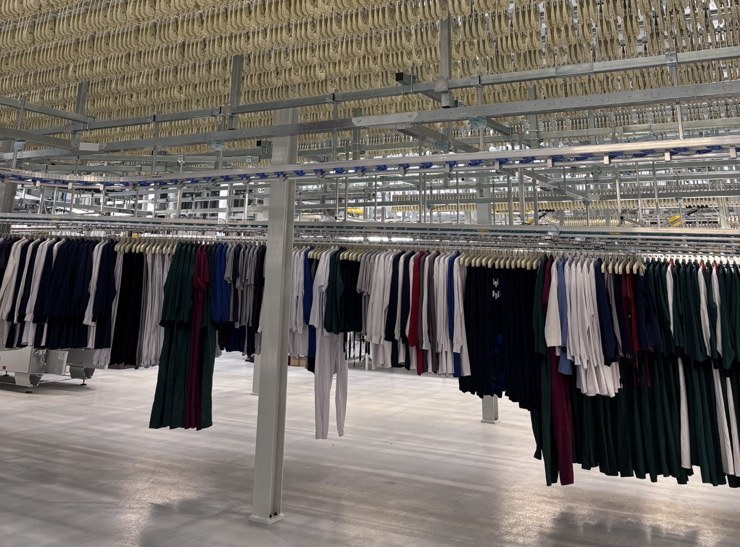 CORK LAUNDRY 6