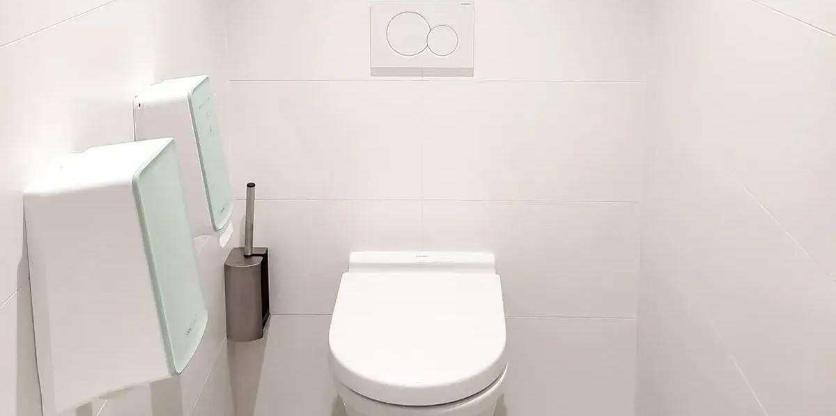 cws_hy_toilet_hygiene_2