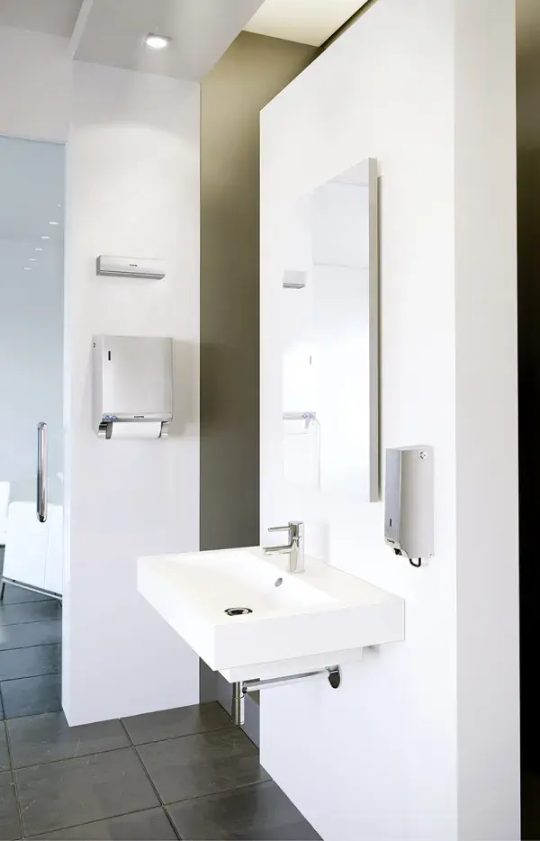 pl_stst_exclusive_interior_lores.jpg