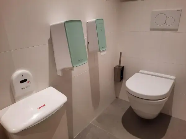 PureLine Zele Toilet 1png